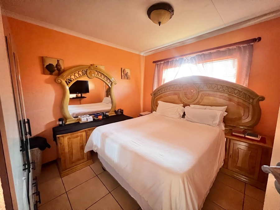 3 Bedroom Property for Sale in Tlhabane West North West